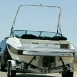Artikler om båt- og bilkjøp